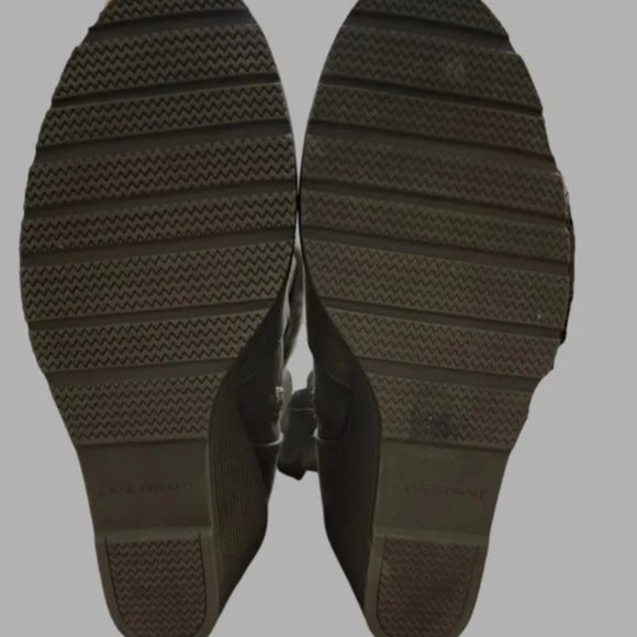 Boots - Picture 3 of 5